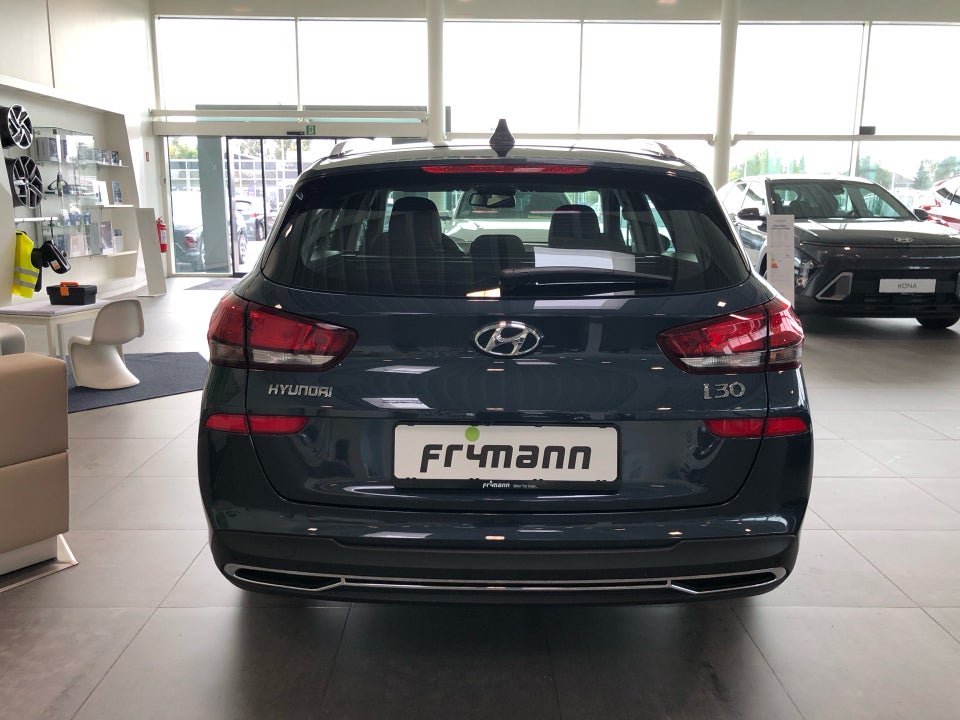 Hyundai i30 1,0 T-GDi Essential stc. DCT 5d