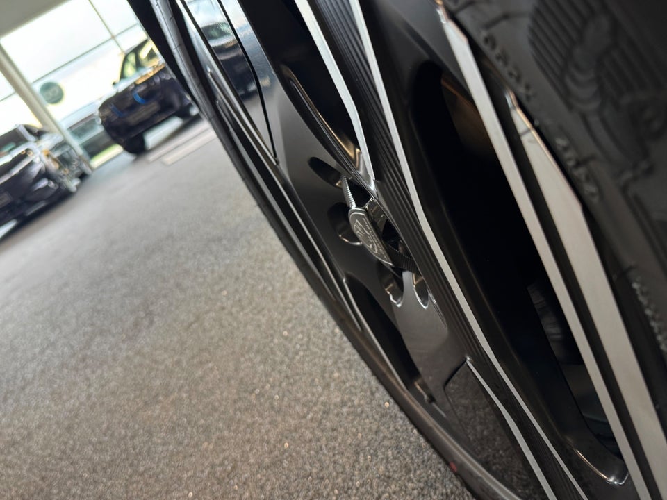 Peugeot e-3008 77 GT Pack 5d