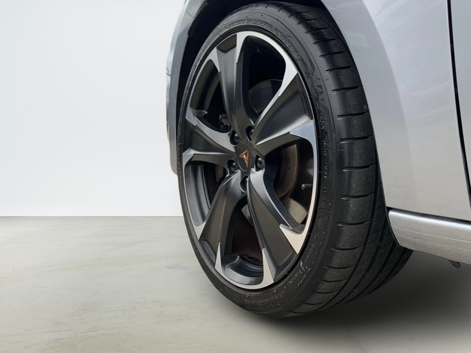 Cupra Leon 1,4 eHybrid Sportstourer DSG 5d