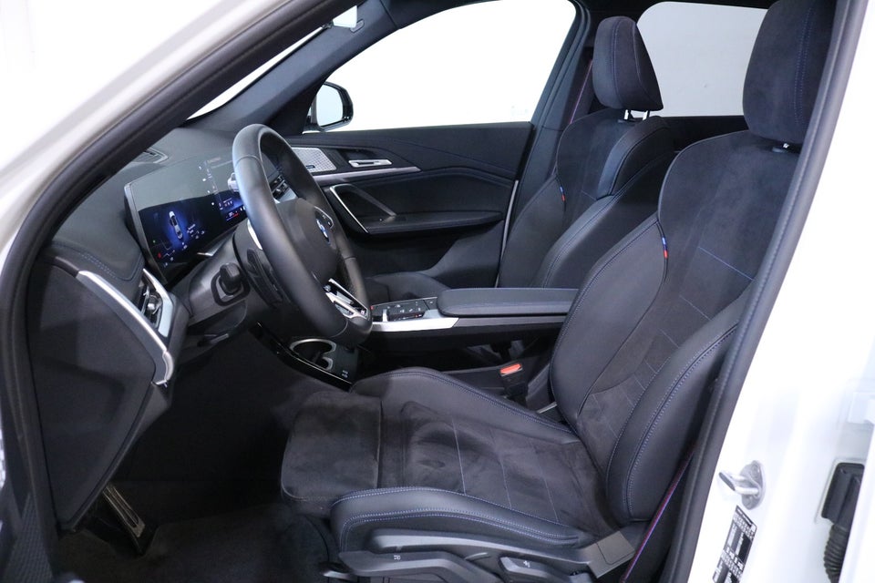 BMW iX1 eDrive20 M-Sport Pro 5d