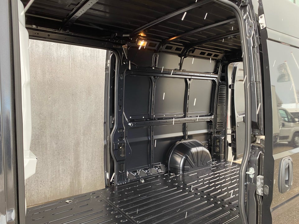 Fiat Ducato 35 Maxi 2,2 MJT 140 Kassevogn L3H2 Pro