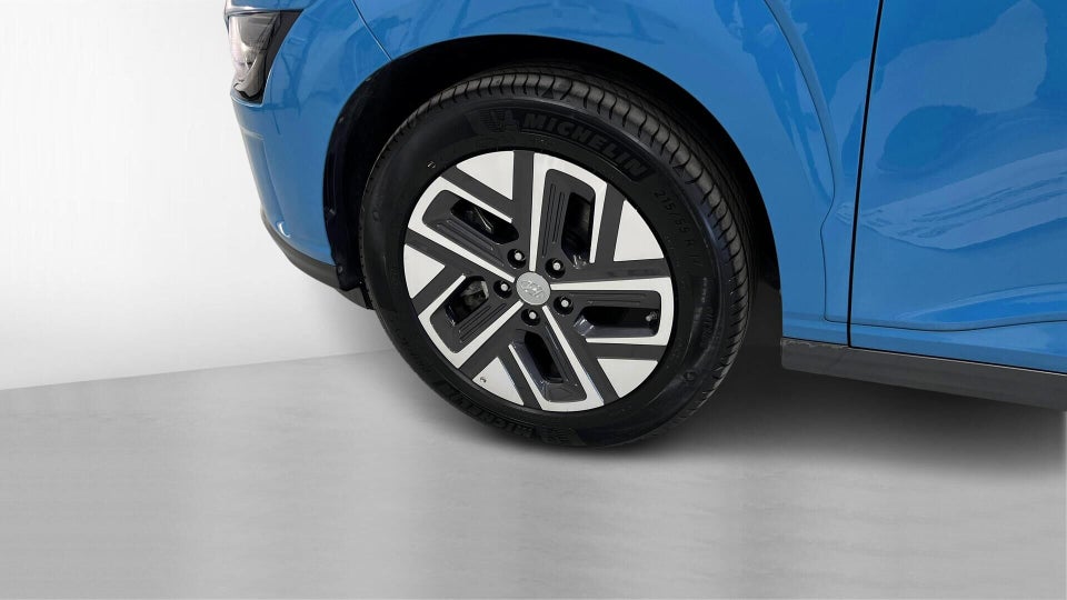 Hyundai Kona 39 EV Select 5d