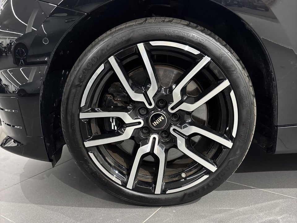 MINI Cooper SE JCW Trim XL 3d