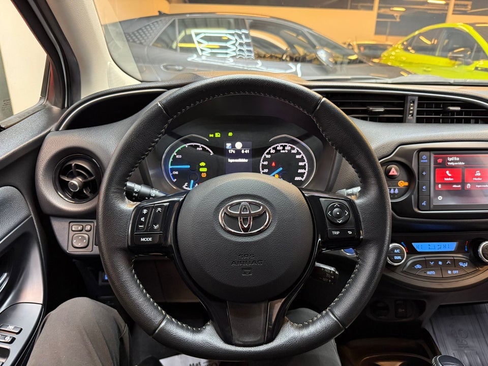 Toyota Yaris 1,5 Hybrid H3 Smart e-CVT 5d