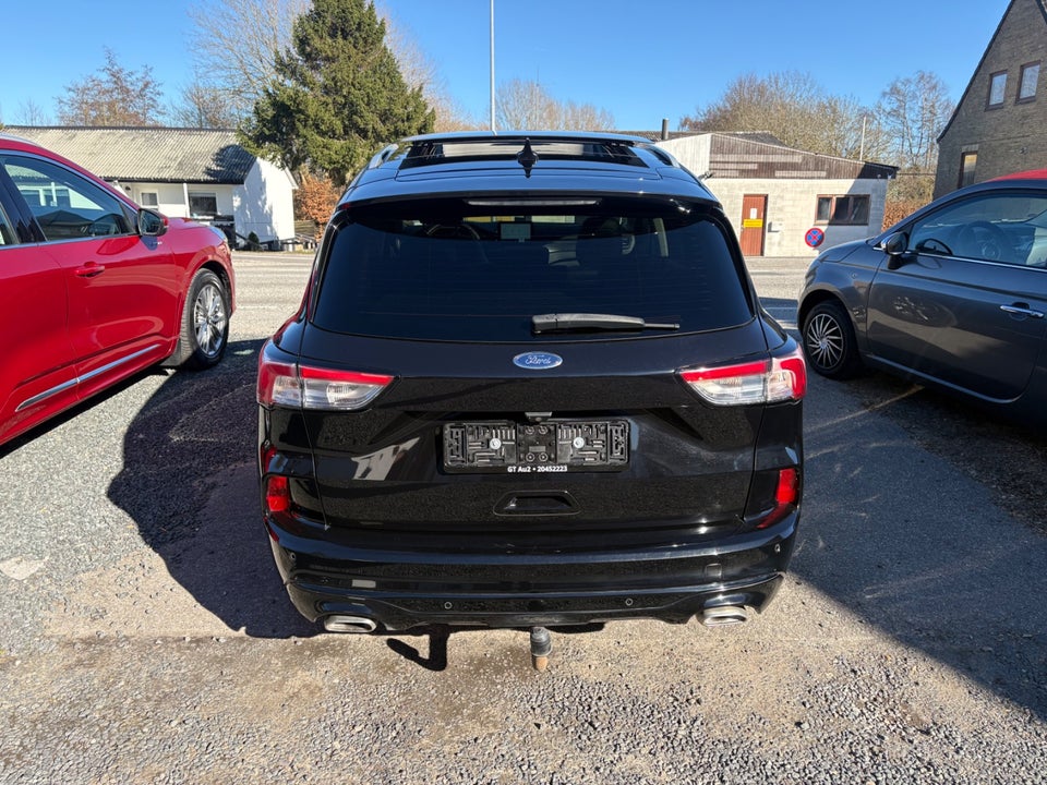 Ford Kuga 2,5 PHEV Vignale CVT 5d