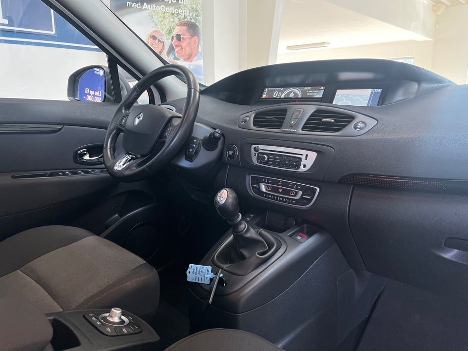 Renault Scenic III 1,5 dCi 110 Dynamique 5d