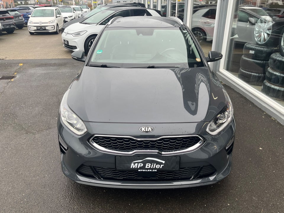 Kia Ceed 1,4 T-GDi Intro Edition SW DCT 5d