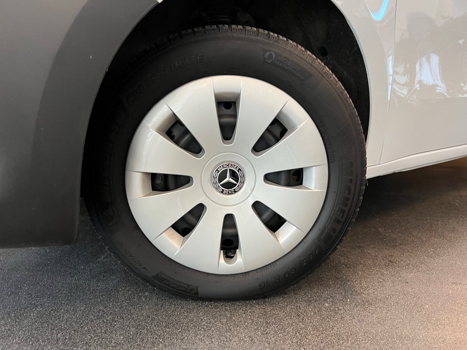 Mercedes eCitan A2 Basis Van