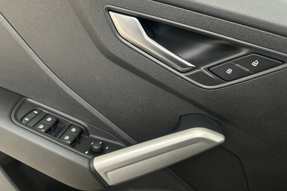 Audi Q2 35 TFSi Prestige S-tr. 5d