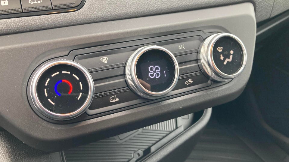 Renault Master V T35 2,0 dCi 150 L2H2 Kassevogn Tekno