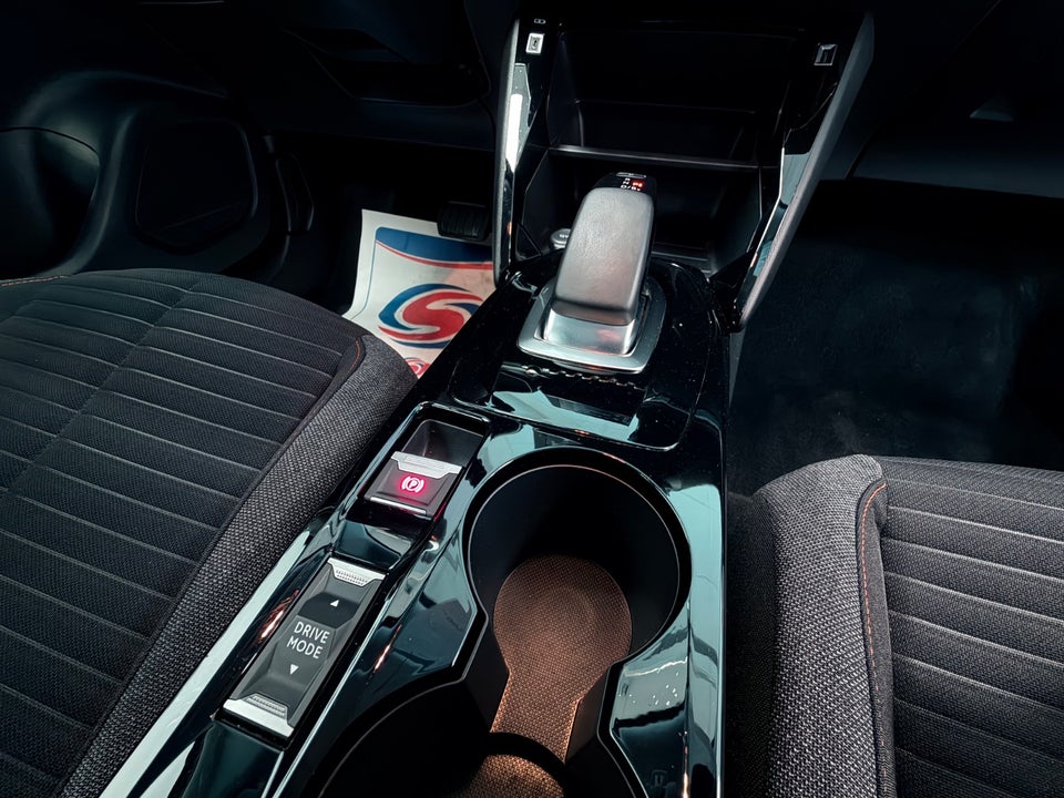 Peugeot e-2008 50 Active 5d