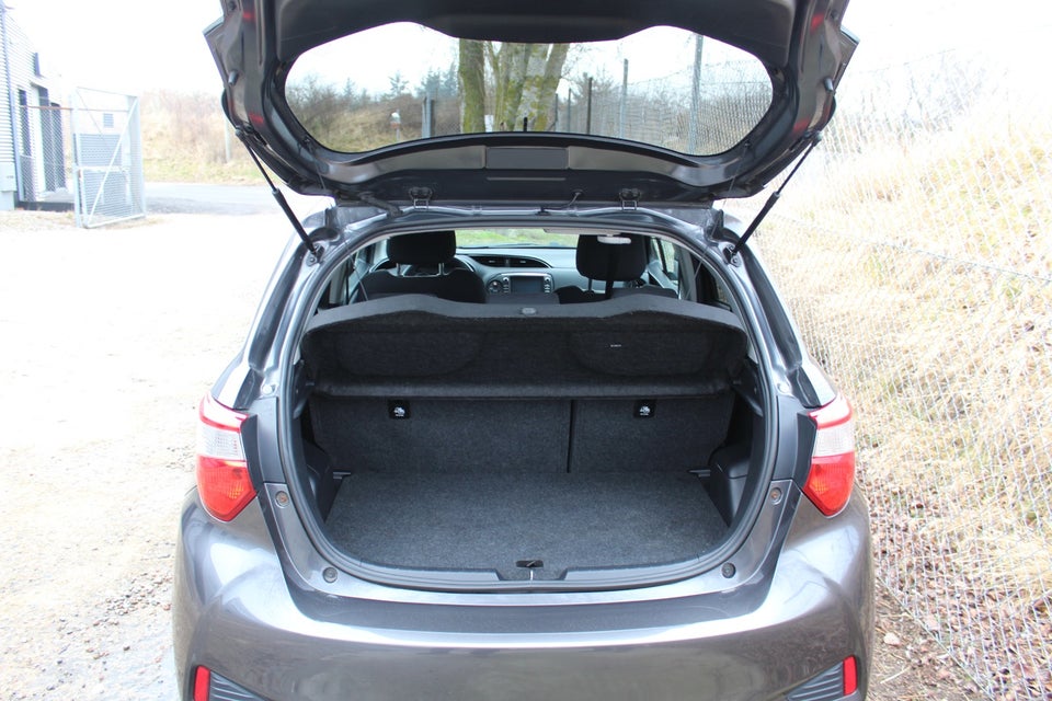 Toyota Yaris 1,5 Hybrid H2 e-CVT 5d