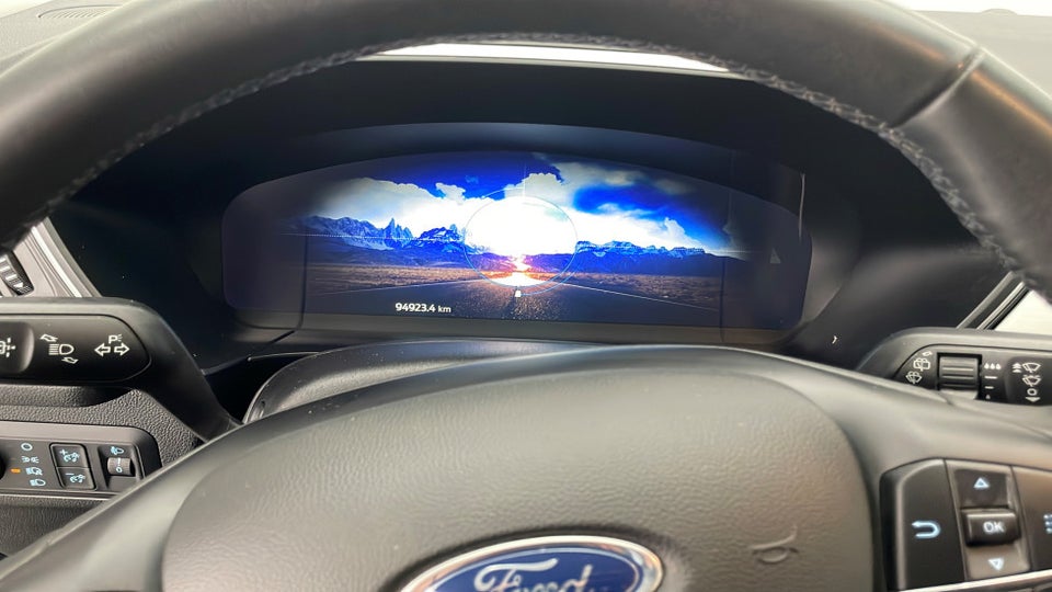 Ford Kuga 2,5 PHEV Titanium CVT 5d