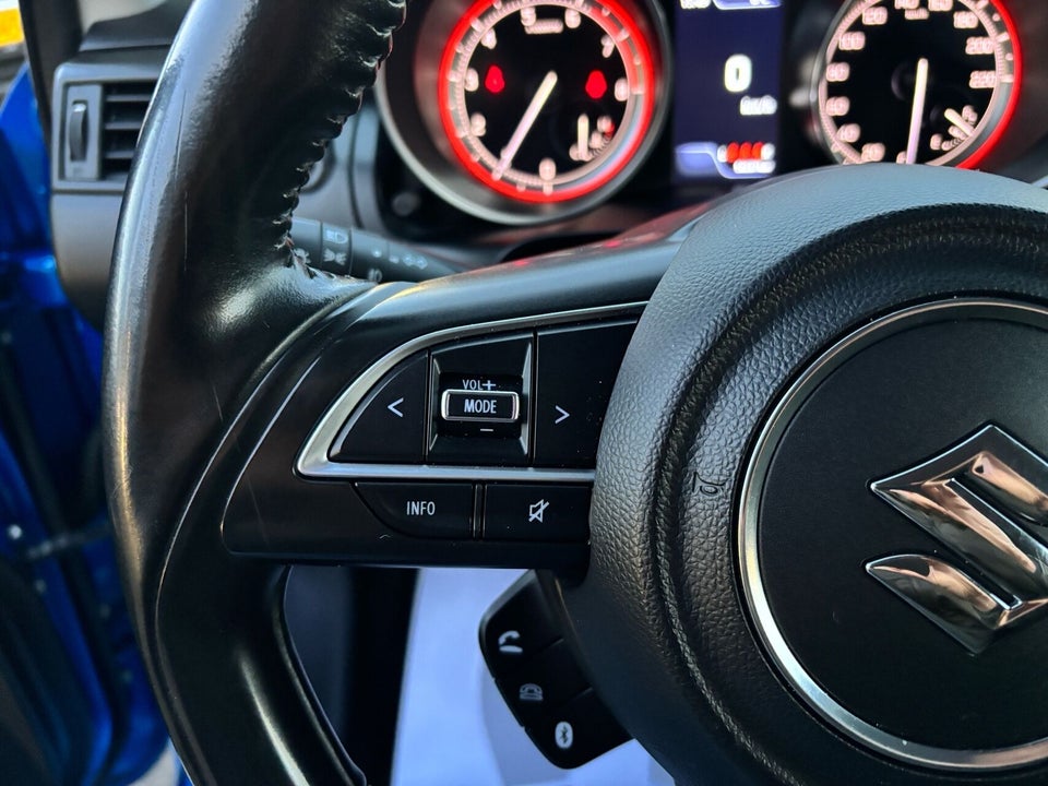 Suzuki Swift 1,2 mHybrid Style 5d