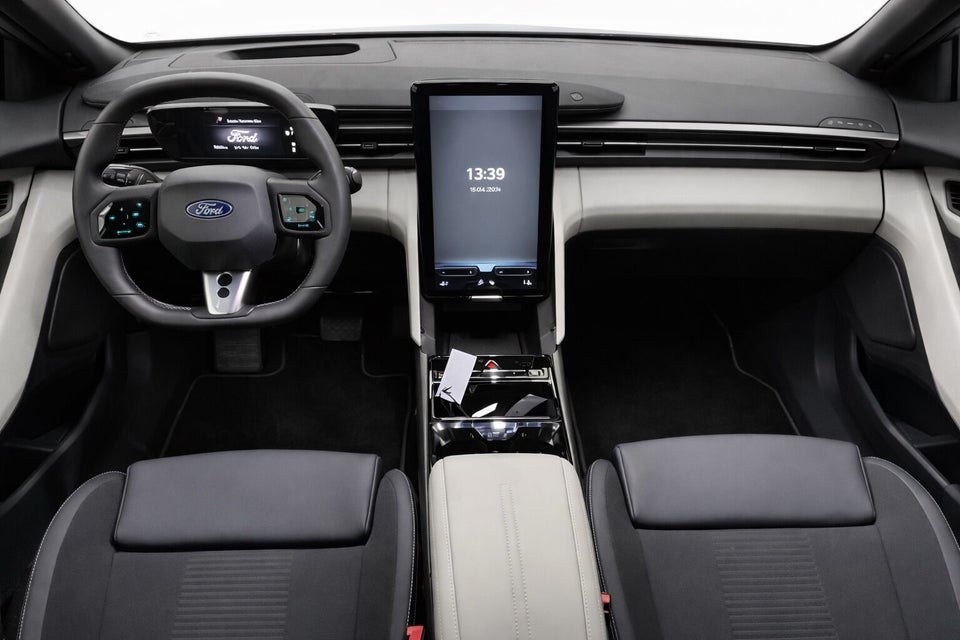 Ford Capri 77 Select Extended Range 5d