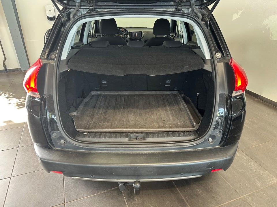 Peugeot 2008 1,2 e-VTi 82 Style ESG 5d