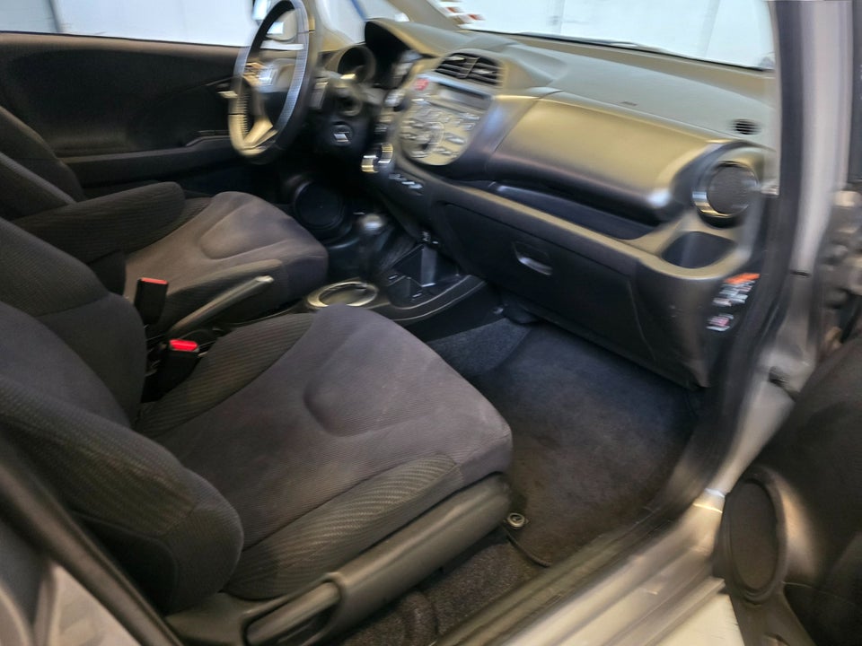 Honda Jazz 1,3 Hybrid Comfort CVT 5d