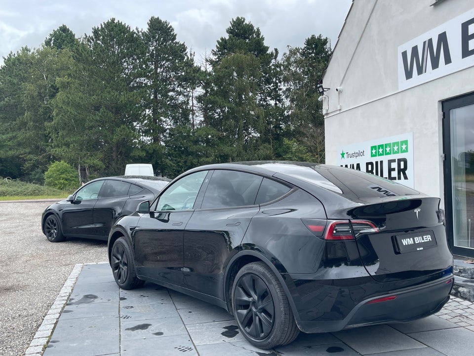 Tesla Model Y RWD 5d