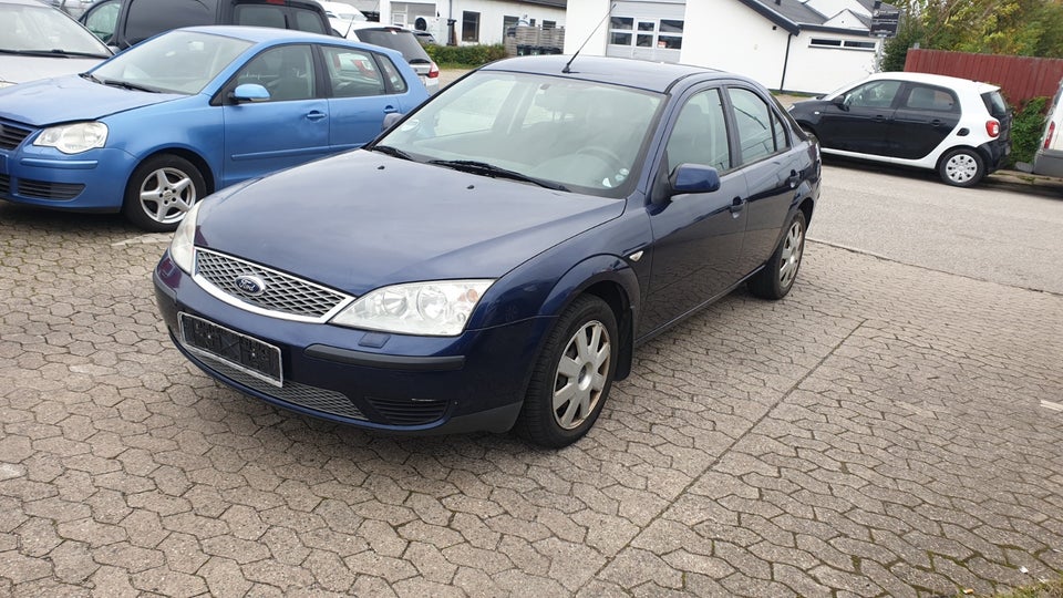 Ford Mondeo 1,8 Ambiente 110 4d