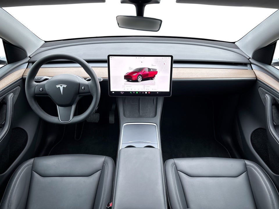 Tesla Model Y Long Range RWD 5d