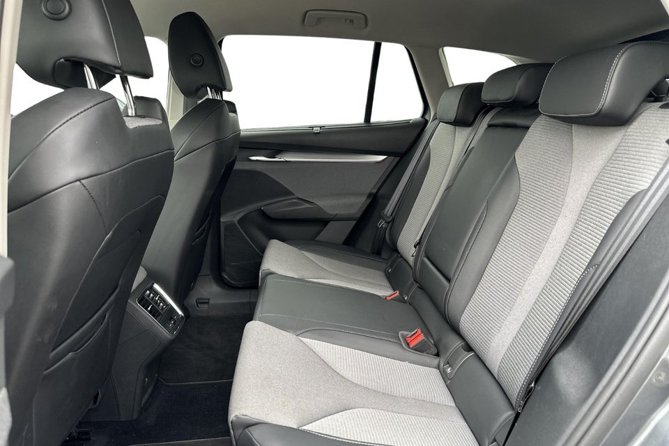 Skoda Enyaq 80 iV Premium 5d