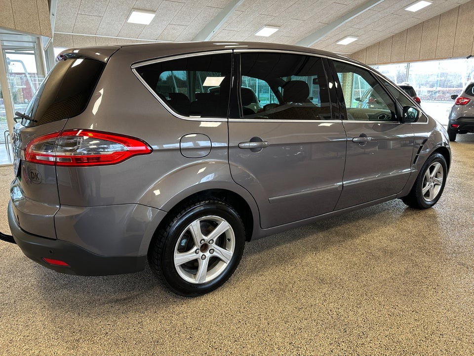 Ford S-MAX 1,6 SCTi 160 Titanium 5d