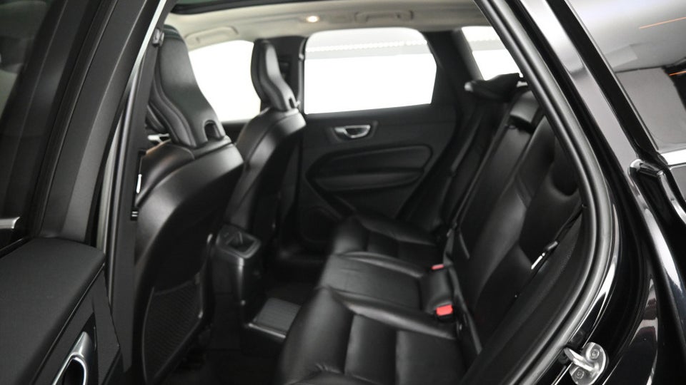 Volvo XC60 2,0 T6 ReCharge Ultimate Bright aut. AWD 5d