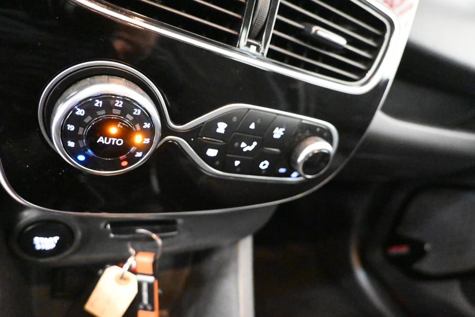 Renault Clio IV 0,9 TCe 90 Zen Sport Tourer 5d