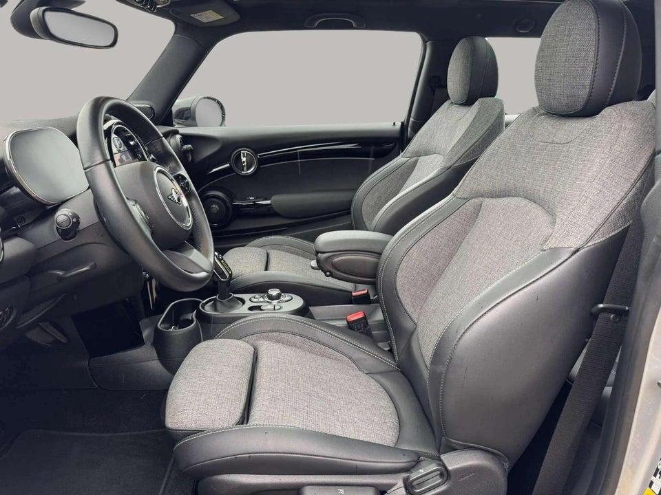 MINI Cooper SE Edition Premium Plus 3d