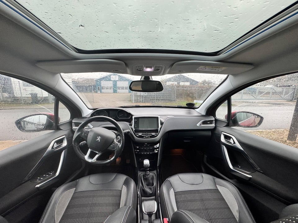 Peugeot 2008 1,6 BlueHDi 100 Allure Sky 5d