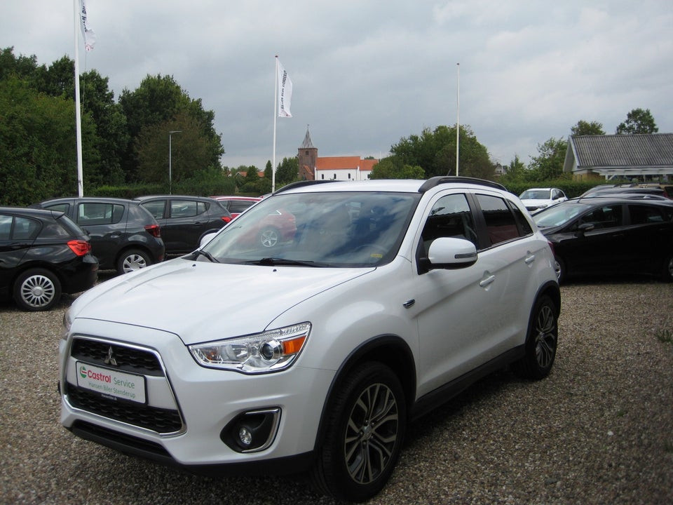 Mitsubishi ASX 1,6 Invite 5d