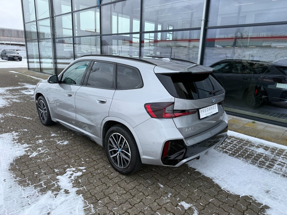 BMW iX1 eDrive20 M-Sport 5d