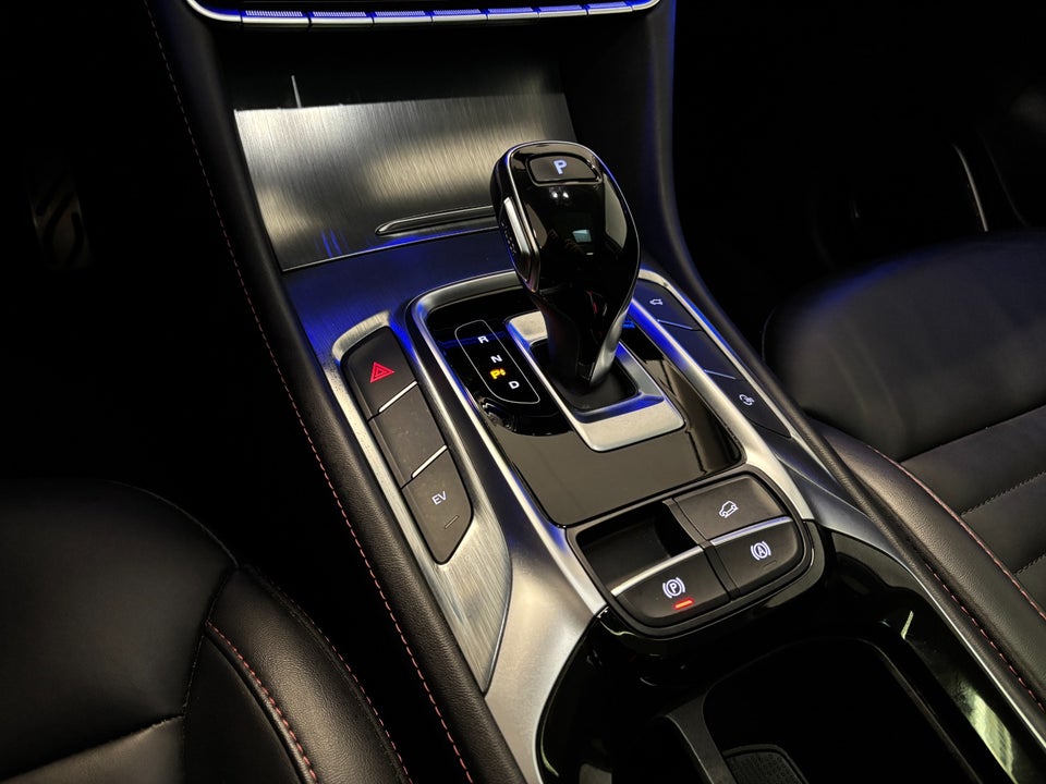 MG EHS 1,5 PHEV Luxury 5d