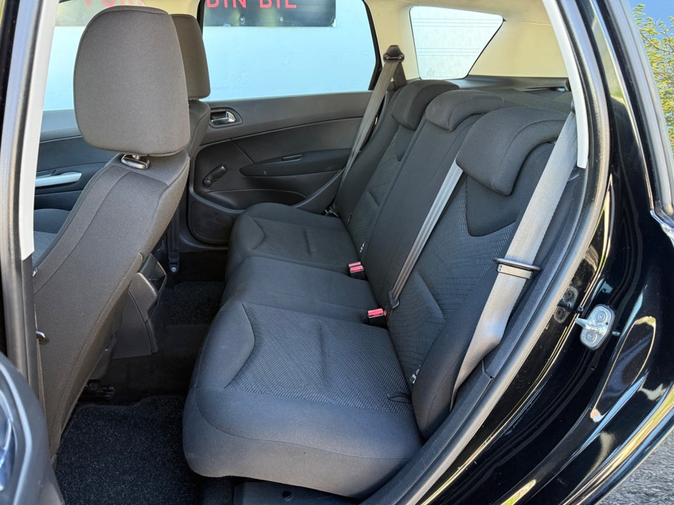 Peugeot 308 1,6 THP 156 Premium 5d