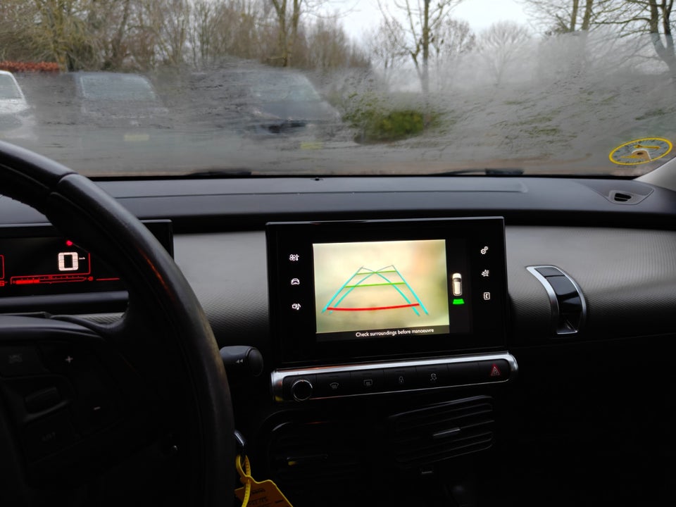 Citroën C4 Cactus 1,6 BlueHDi 100 Feel Van 5d