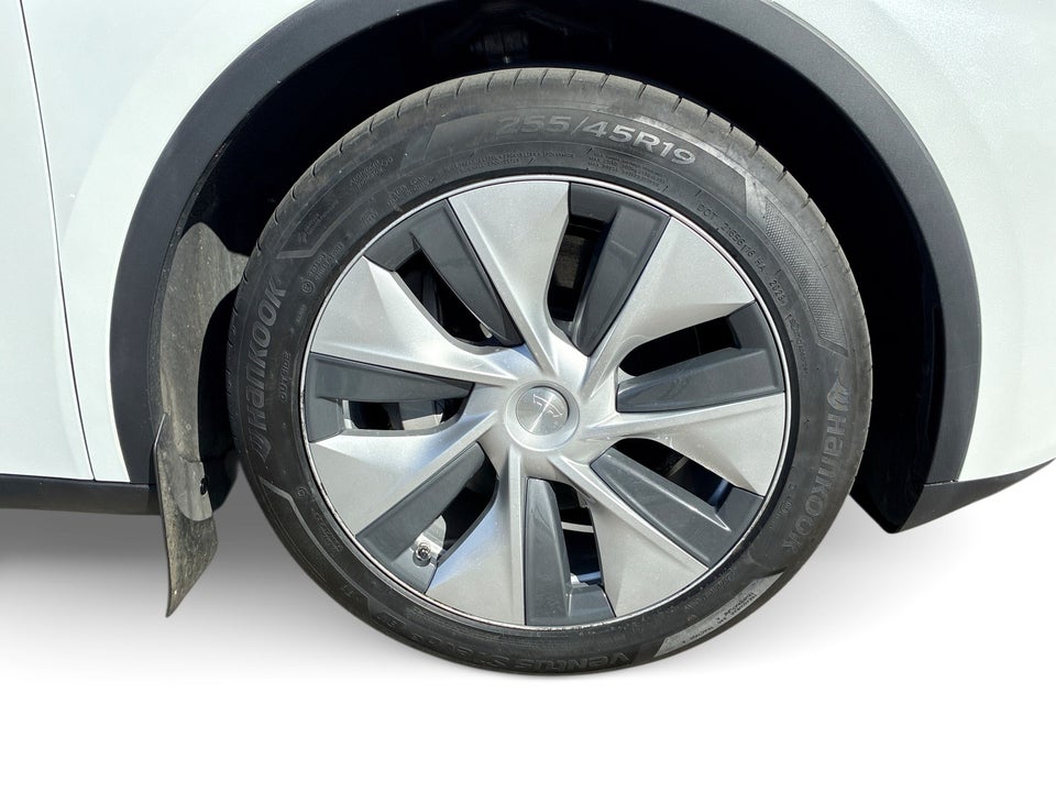 Tesla Model Y RWD 5d