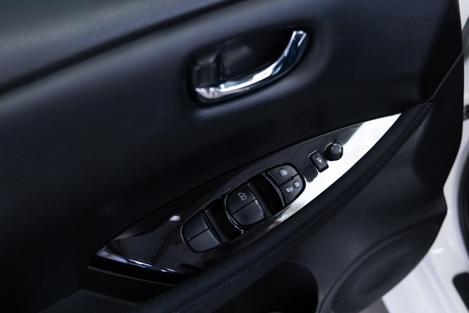 Nissan Leaf 40 N-Connecta 5d