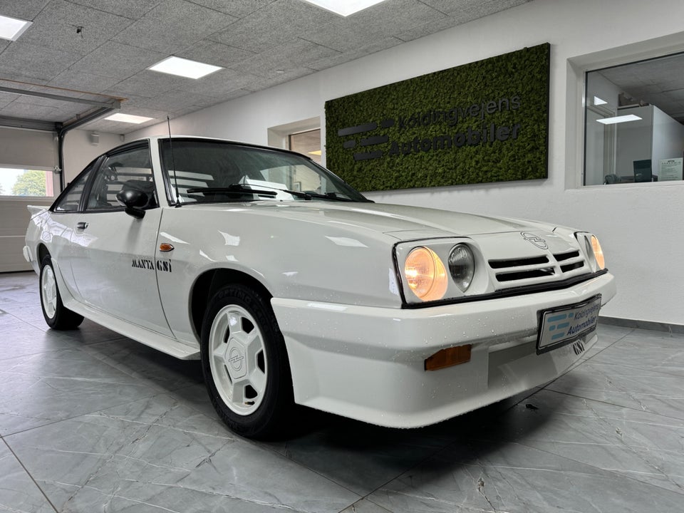 Opel Manta 2,0 GSi 2d