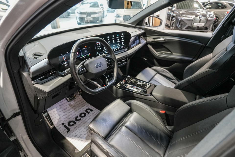 Audi Q6 e-tron S-line quattro 5d
