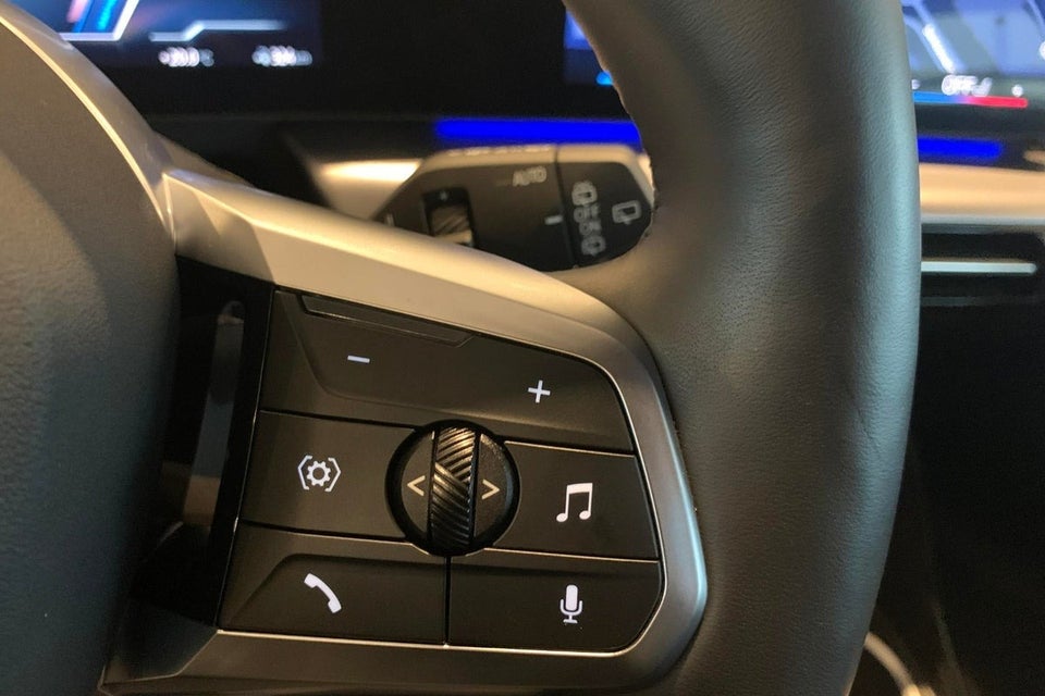 BMW iX1 eDrive20 M-Sport 5d