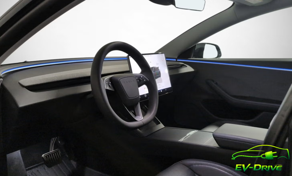 Tesla Model 3 RWD 4d