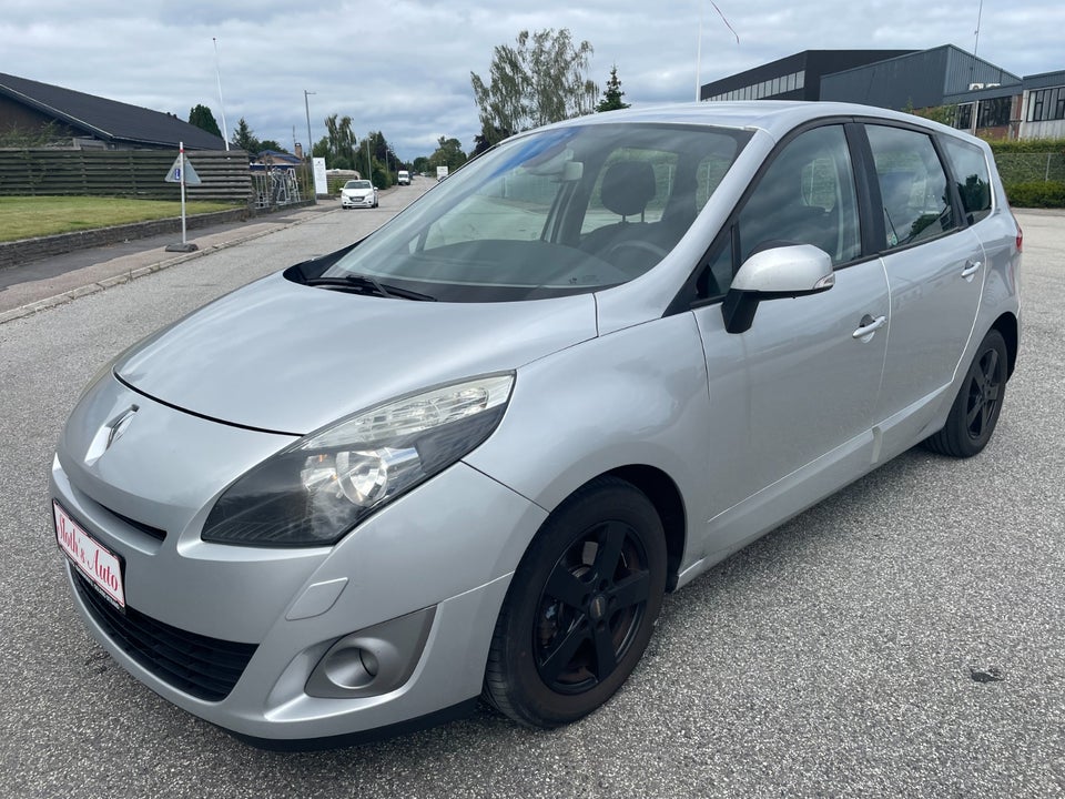 Renault Grand Scenic III 1,6 dCi 130 Dynamique 7prs 5d