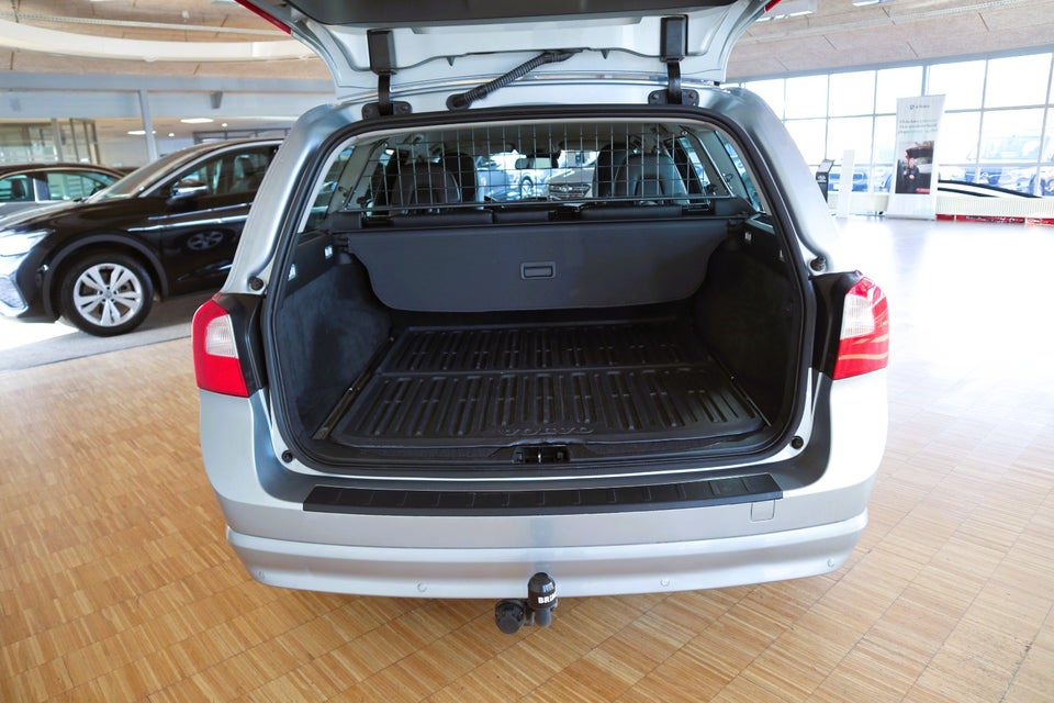 Volvo V70 2,0 D4 163 Summum aut. 5d