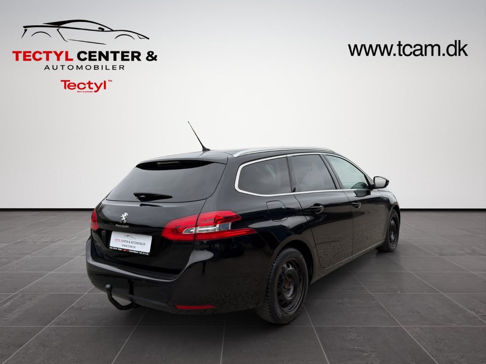 Peugeot 308 1,5 BlueHDi 130 Allure+ Sky SW 5d