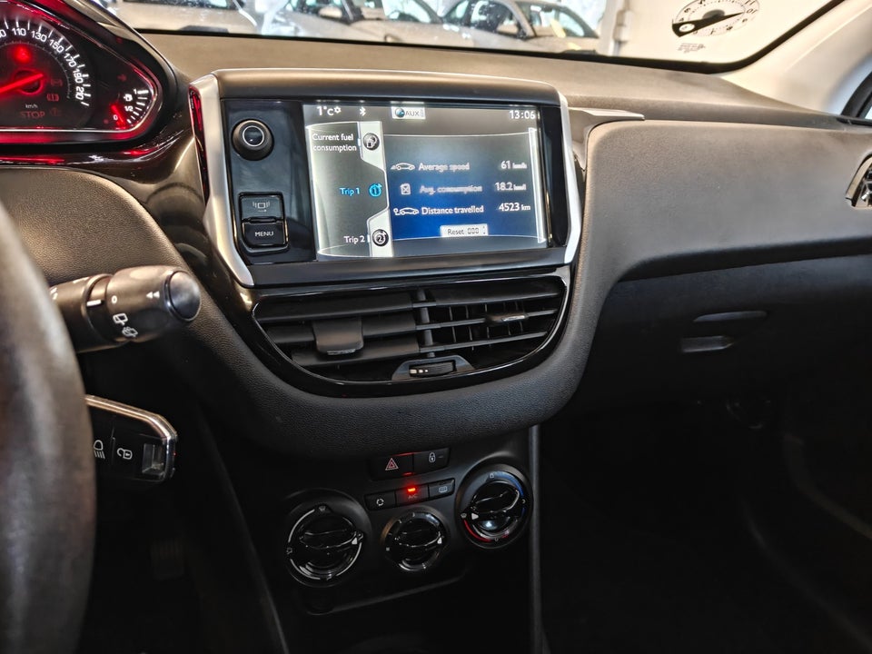 Peugeot 208 1,6 e-HDi 92 Active 3d