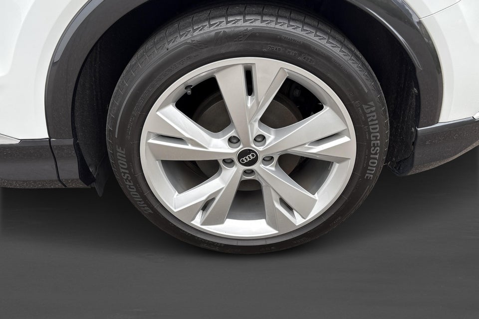 Audi Q4 e-tron 40 Attitude S-line 5d