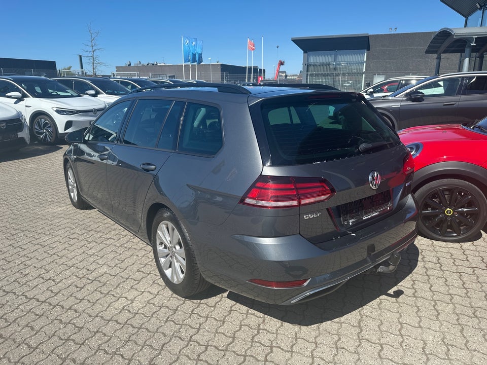 VW Golf VII 1,5 TSi 130 Comfortline Variant DSG 5d
