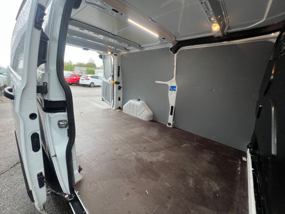 Ford Transit Custom 300L 2,0 TDCi 130 Trend