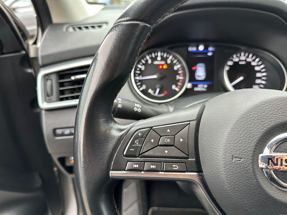 Nissan Qashqai 1,3 Dig-T 160 N-Connecta DCT 5d