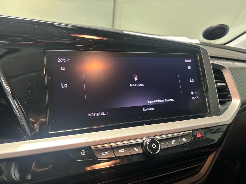 Opel Grandland 1,6 Hybrid Ultimate aut. 5d